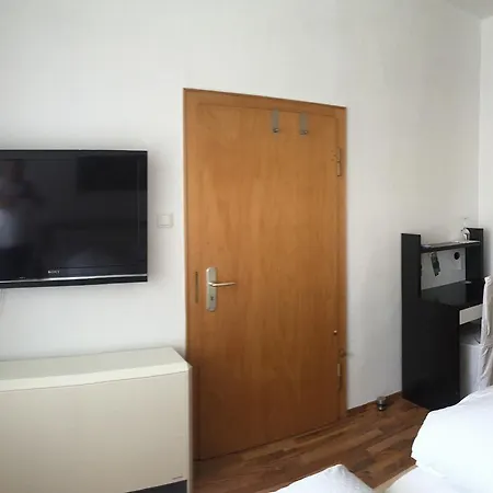 Gaestehaus Alfons Und Maria Anna Eifel Trittenheim