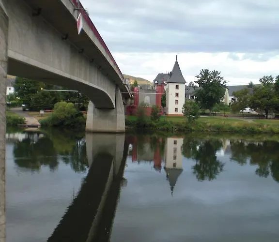 Gaestehaus Alfons Und Maria Anna Eifel Homestay Trittenheim